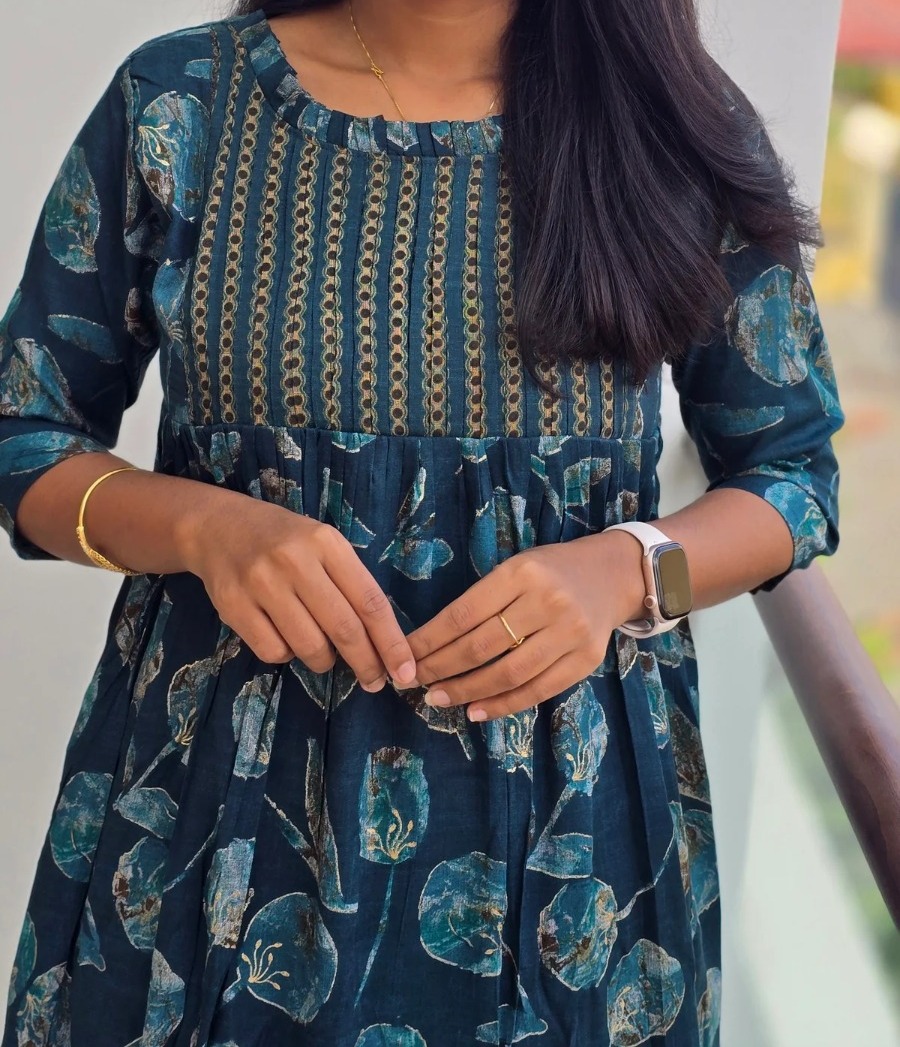 Anbarasi: Rayon Kurti Pant Cord Set for Women | Stylish Ethnic Co-ord Set by Aarral