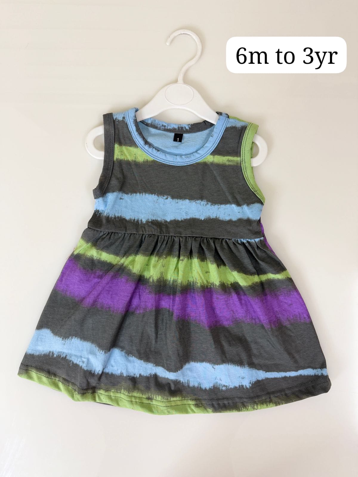 Breathable Sleeveless frocks for kids