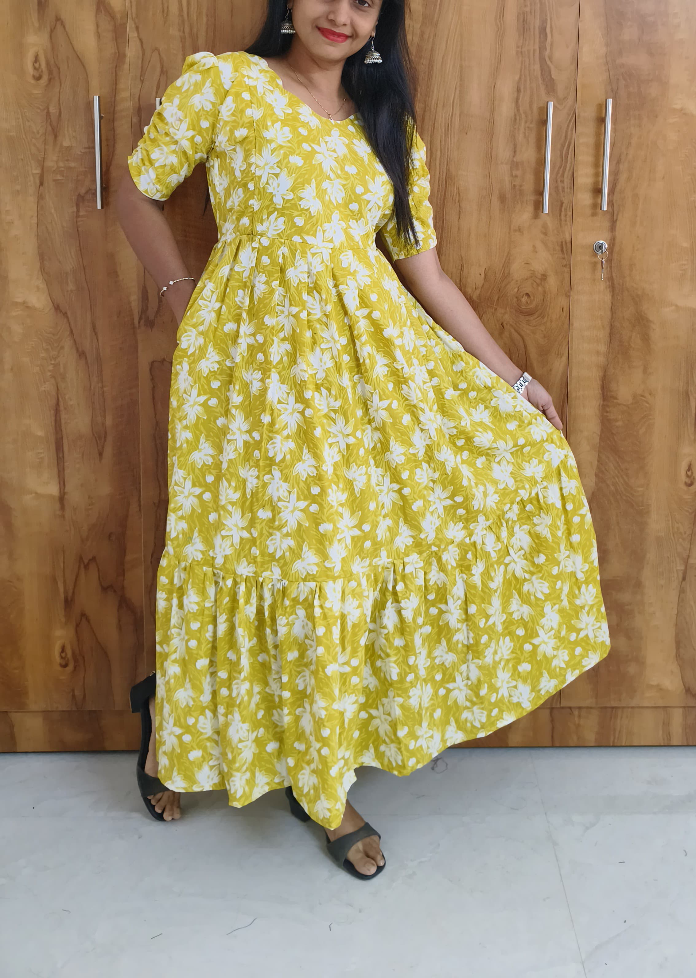 Anbarasi: Cotton stylish feeding dress with full lining 