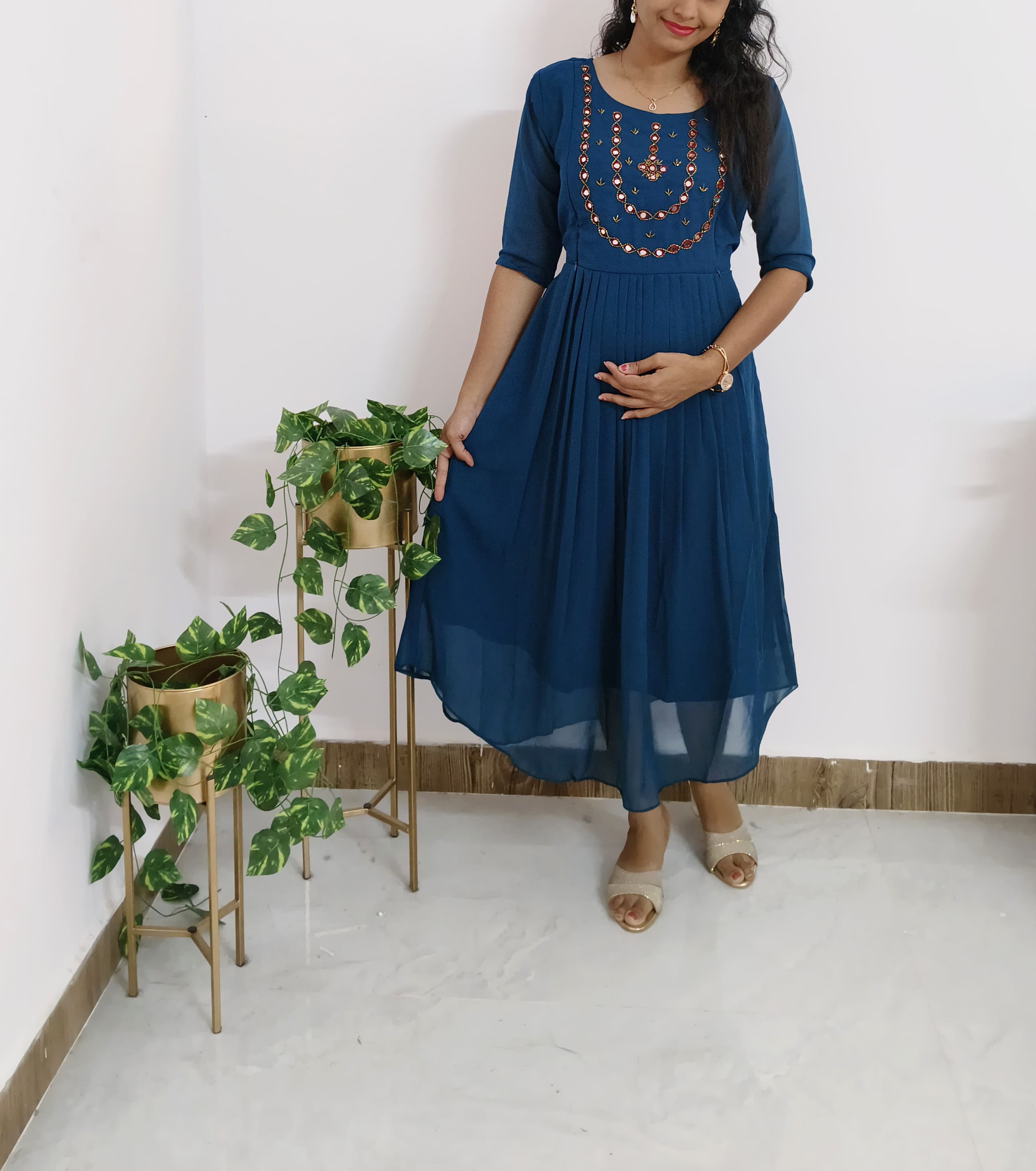 Anbarasi: Georgette Maternity Dress with Two-Side Invisible Zip - Comfortable, Feeding-Friendly Kurti (S to XXXL)