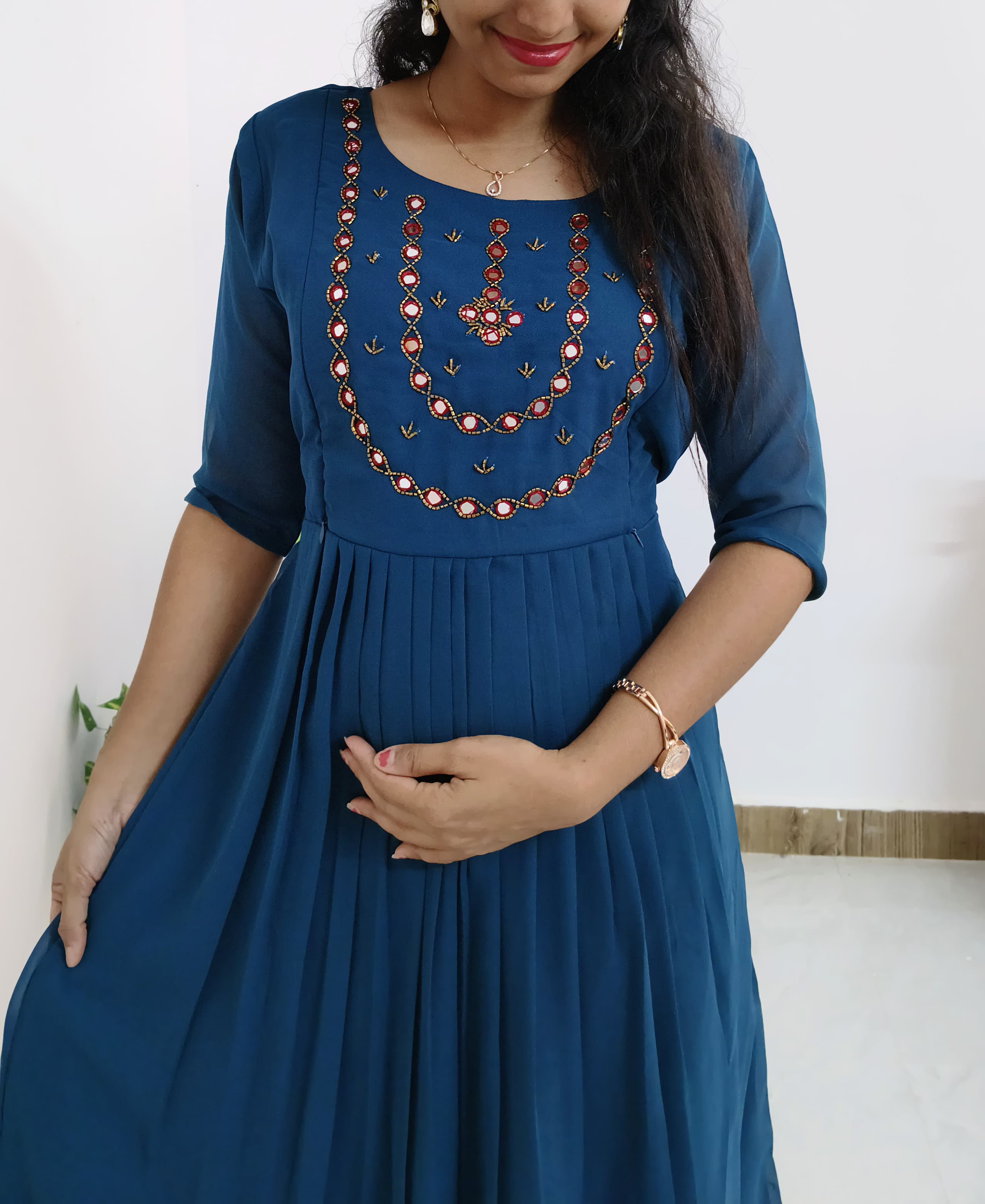 Anbarasi: Georgette Maternity Dress with Two-Side Invisible Zip - Comfortable, Feeding-Friendly Kurti (S to XXXL)