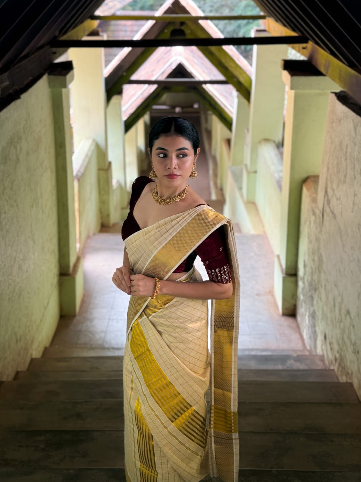 Onam special setmundu tissue saree