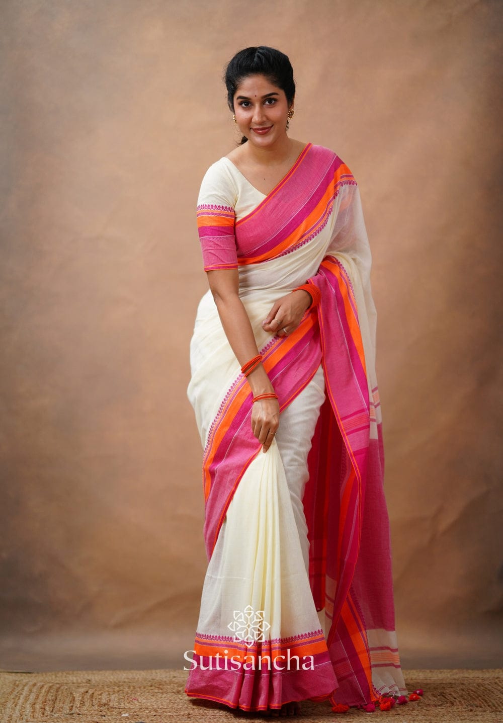 Anbarasi: Premium quality pure cotton hand weaving saree