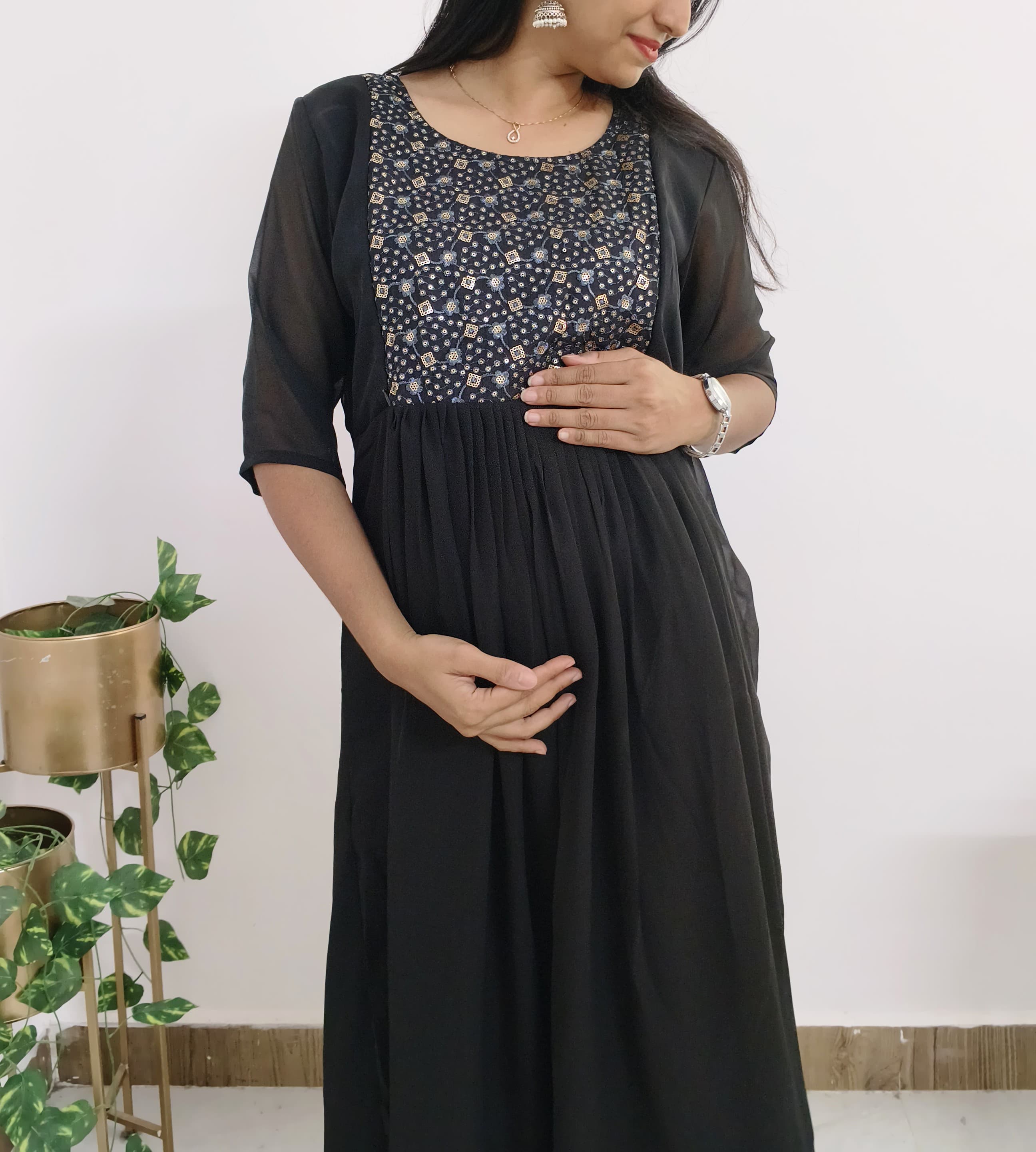 Anbarasi: Georgette Feeding Dress with Full Lining & Hidden Zips – Aarral Maternity