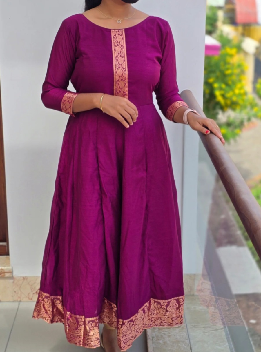 Anbarasi: Banarasi Silk Border Anarkali with Back Rope and 3/4 Sleeves - Full Lining, 46 Inch Height, Sizes S to XXL