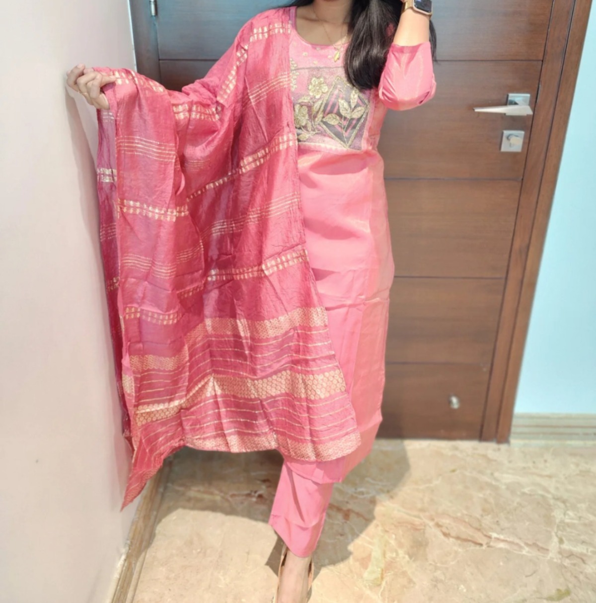 Anbarasi: Aarral Roman Silk Salwar Set with Lining | Kurti, Pant & Dupatta Dress