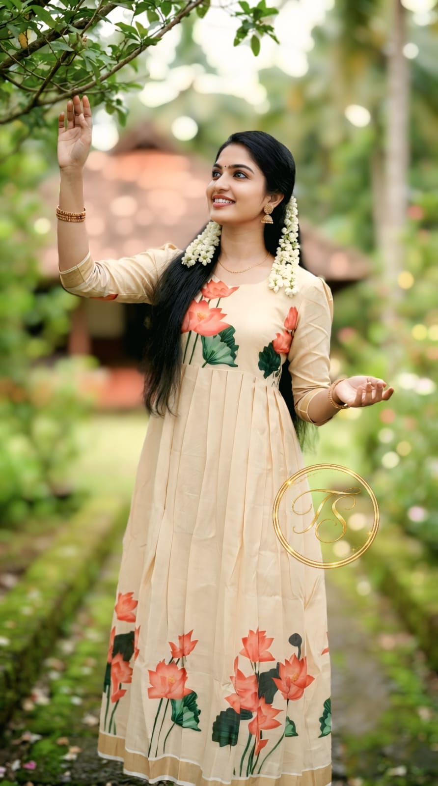 Anbarasi: Premium Tissue Flared Top for Women | Onam Collection | 3/4 Sleeves
