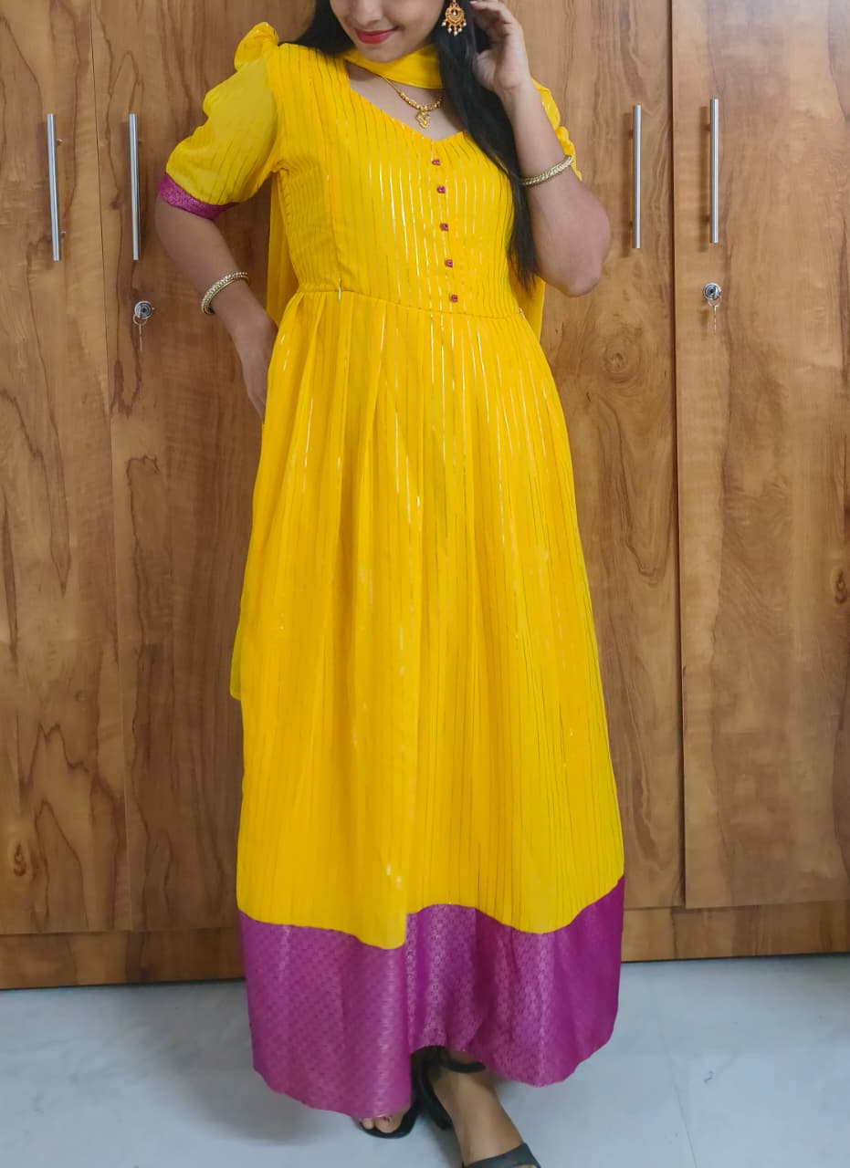 Anbarasi: Georgette Pink Banarasi Feeding Dress with Golden Lines & Crepe Lining