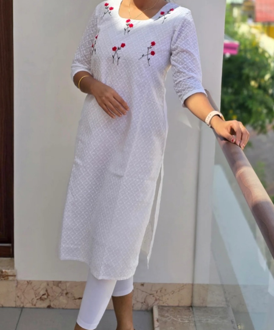 Anbarasi: Hakoba cotton straight cut kurti 