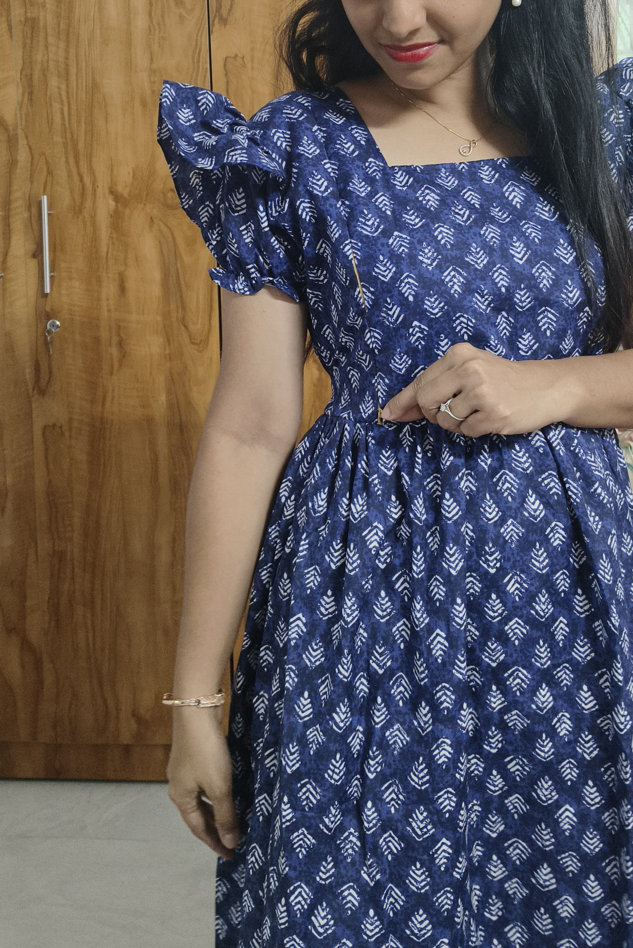 Cotton Feeding Dress with Invisible Zip & Frill Sleeves