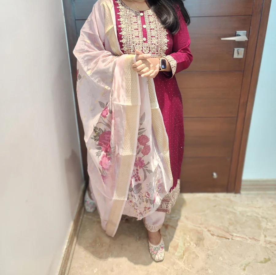 Anbarasi: Vichitra silk salwar set 