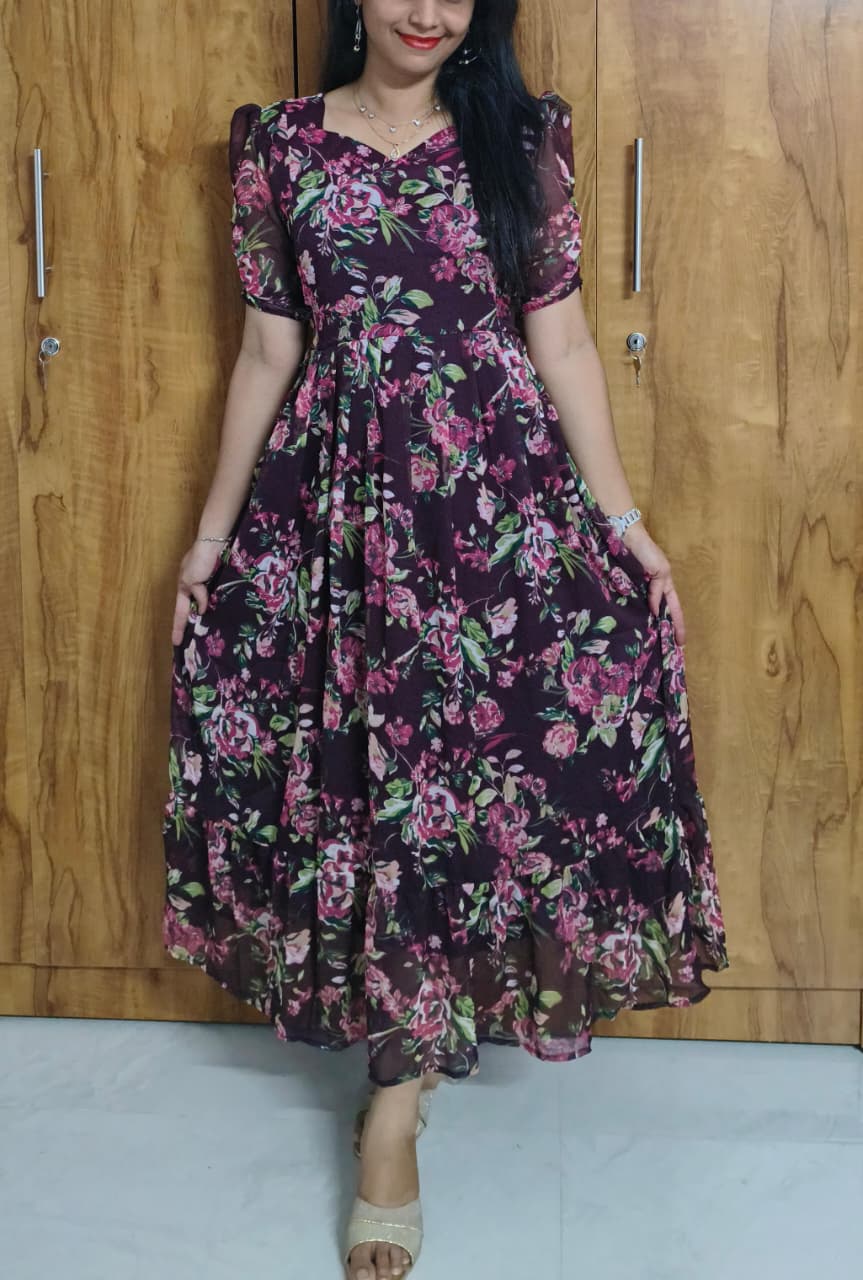 Anbarasi: Chiffon Maternity & Feeding Dress with Pocket and Invisible Zips