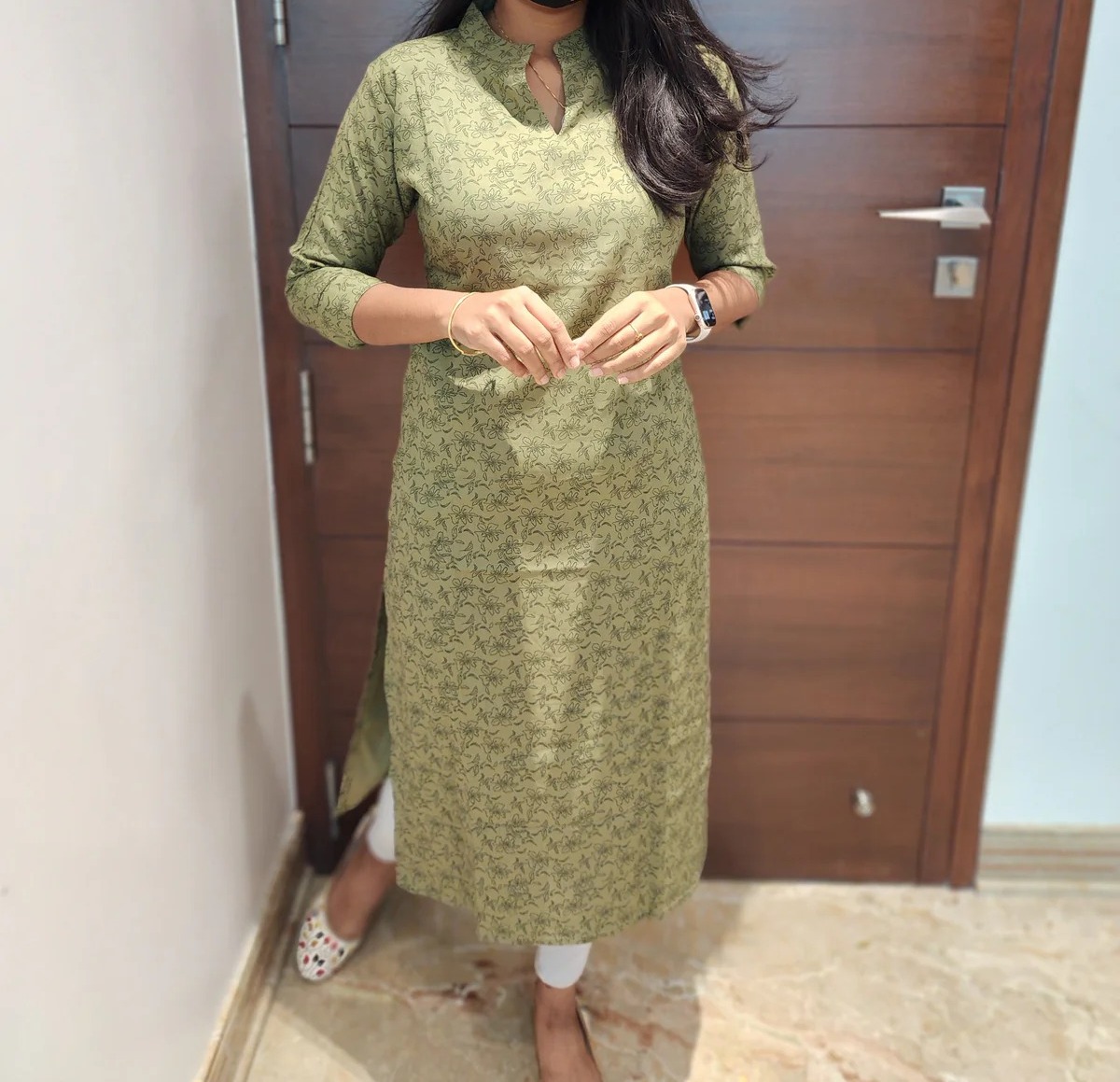 Anbarasi: Rayon Straight cut kurtis 