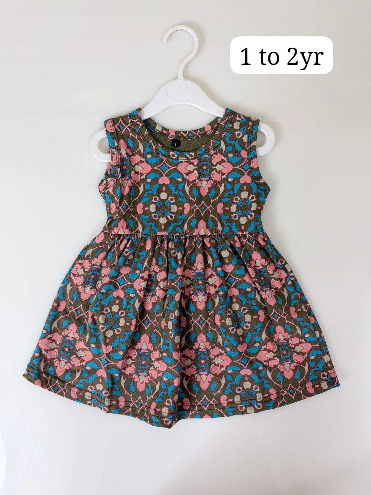 Breathable Sleevless frocks for kids