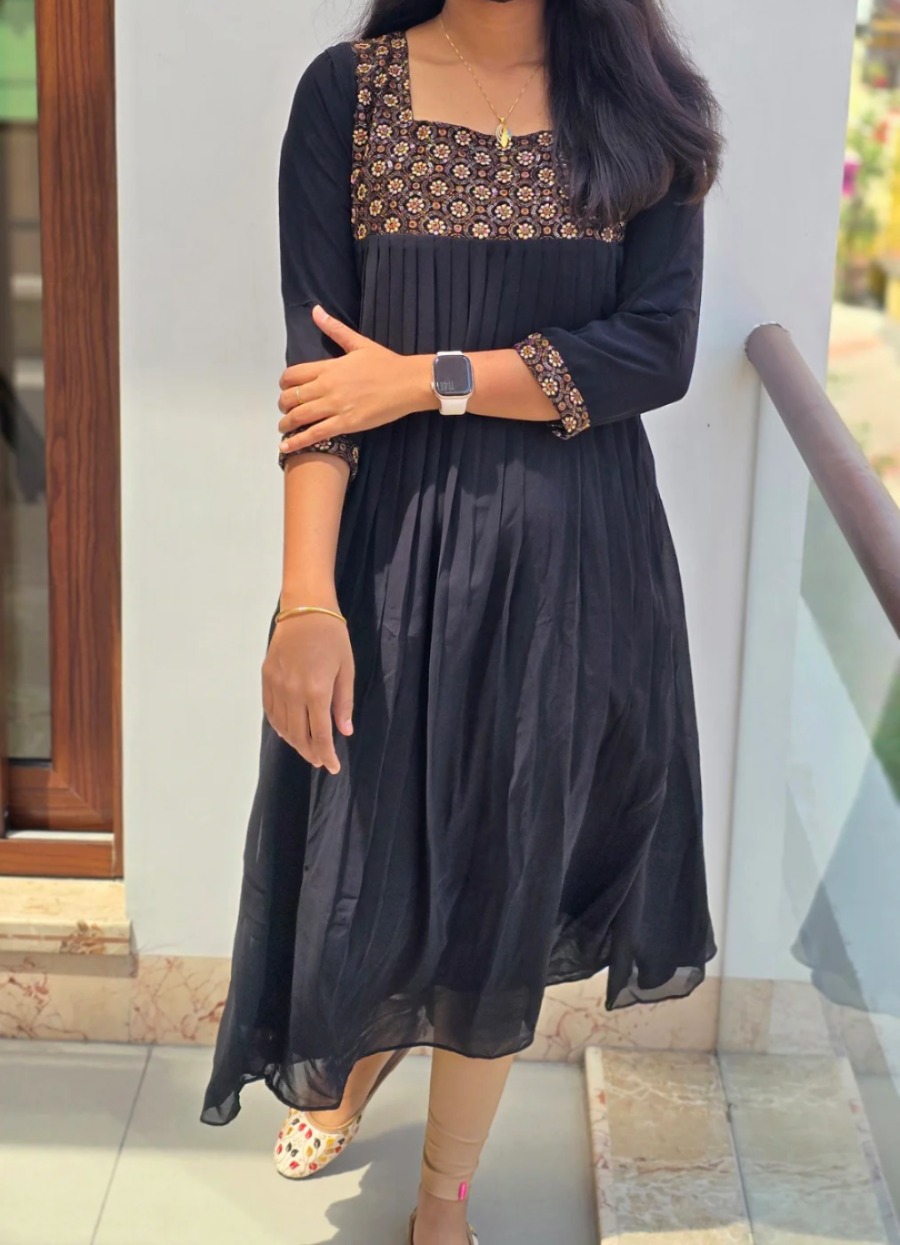 Anbarasi: Elegant A-Line Georgette Kurti with Handwork & Crepe Lining – Aarral Kurtas