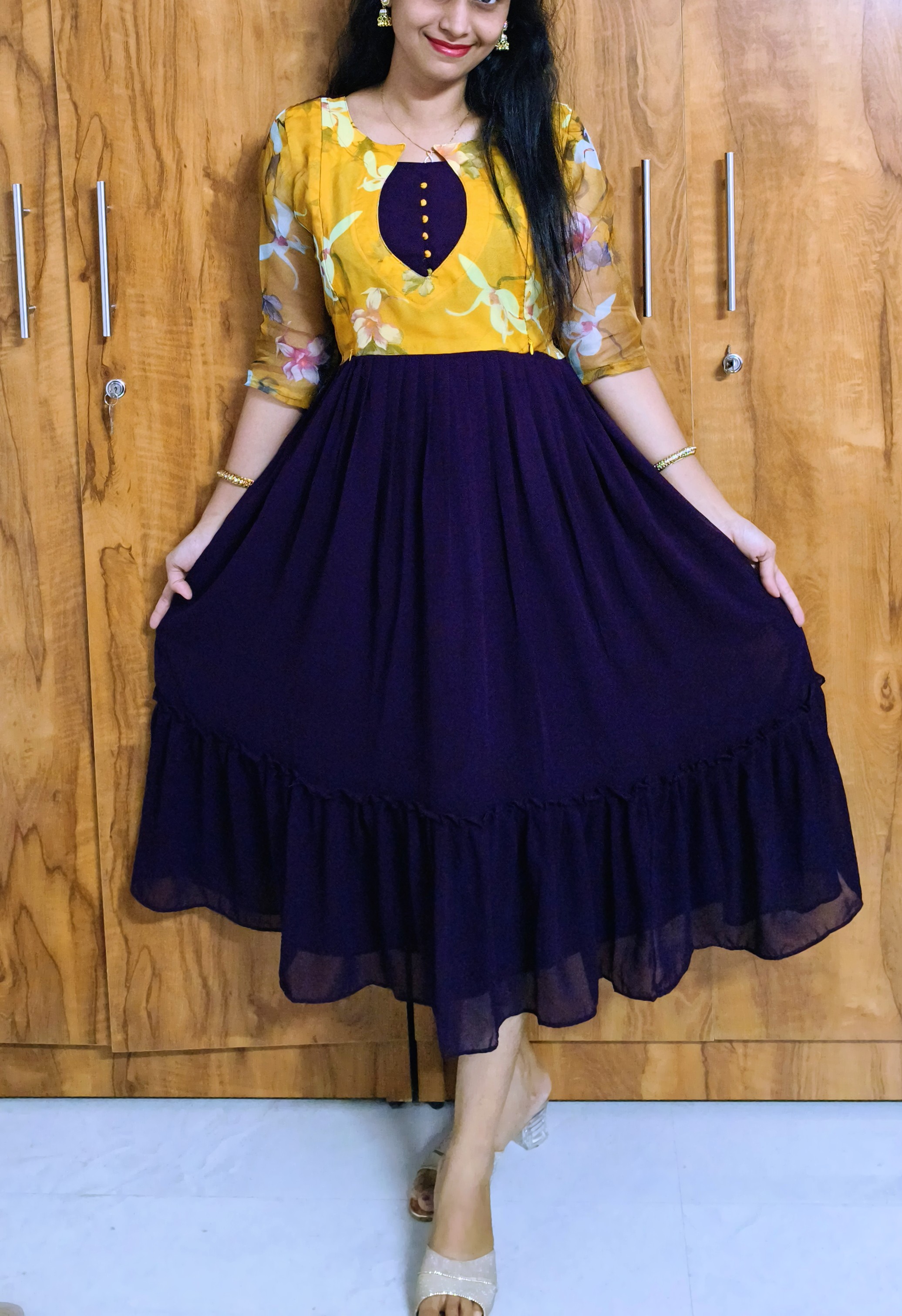 Anbarasi: Georgette & Organza for maternity and feeding 