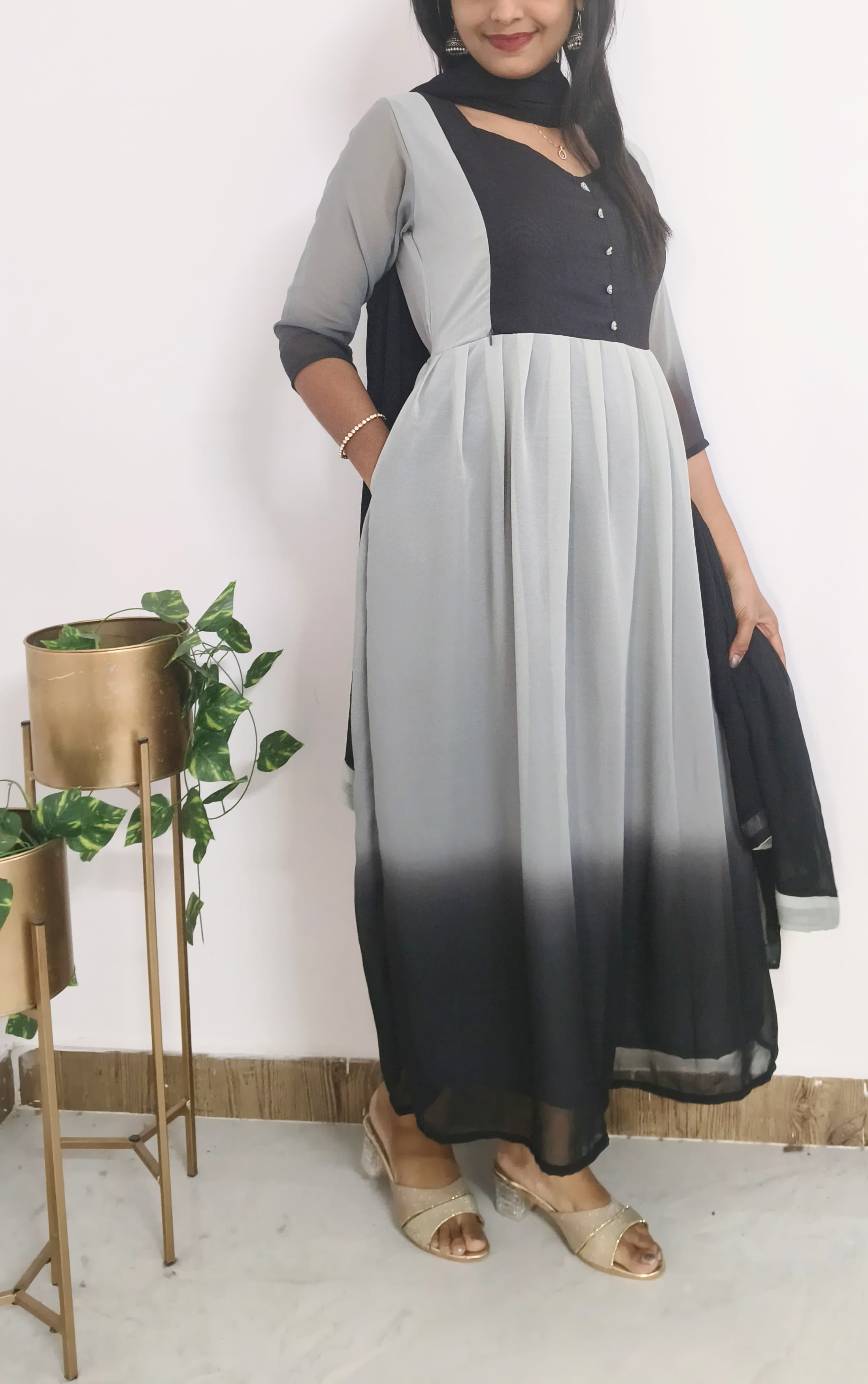 Anbarasi: Georgette maternity feeding dress + chiffon dupatta with side pocket