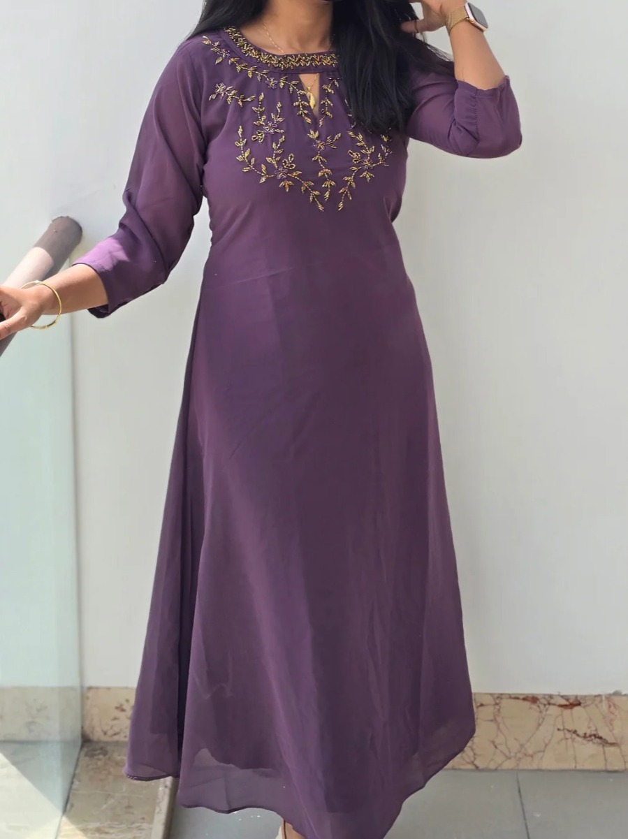 Georgette A-Line Kurti with Crepe Lining – Elegant Stitched Wear