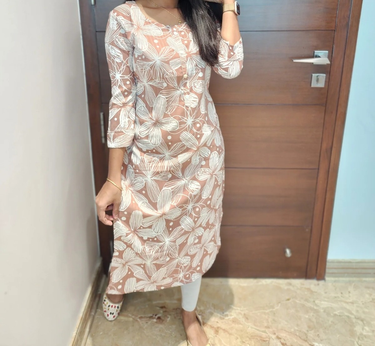 Anbarasi: Linen slup cotton straight cut kurtis
