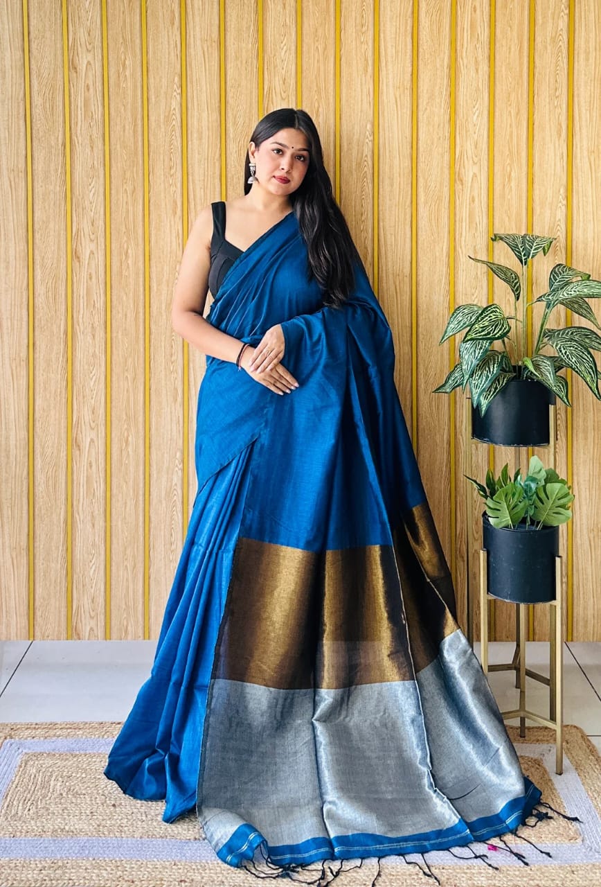 Pure soft mul cotton saree with jari pallu