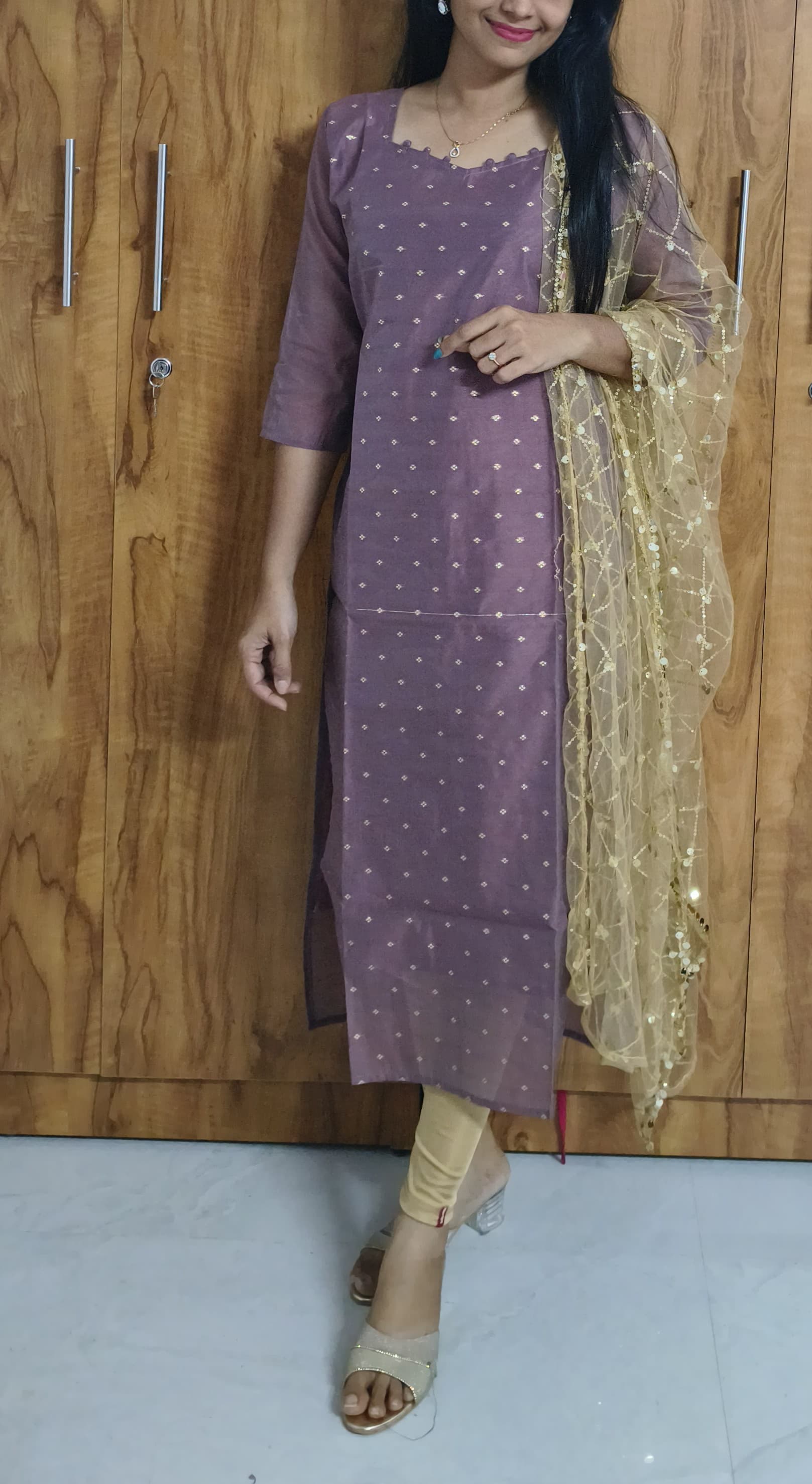 Slub cotton silk top + duppata (Non feeding only)