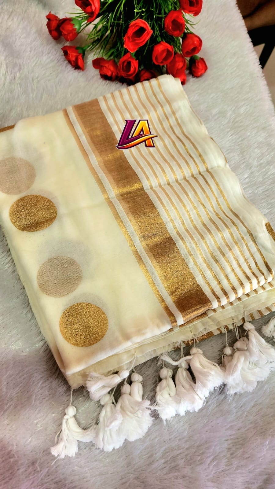 Anbarasi: Onam festive collection mulcotton saree Varnarekha