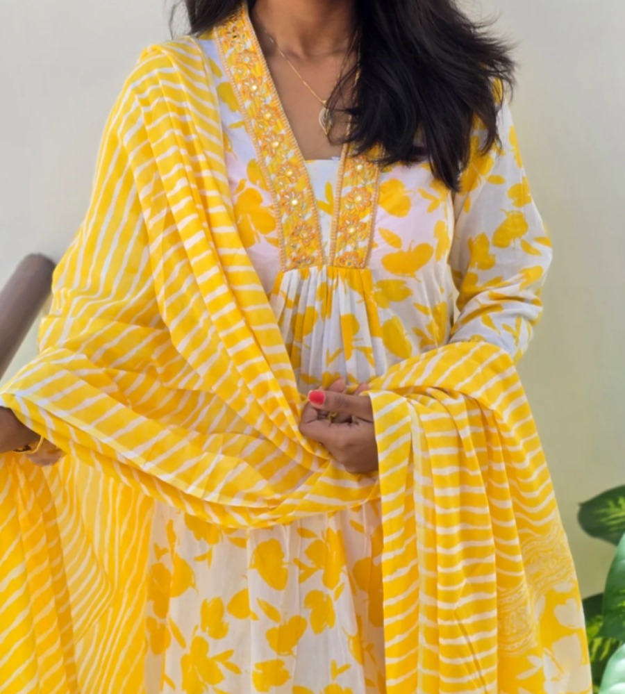 Anbarasi: Jaipur cotton salwar set 