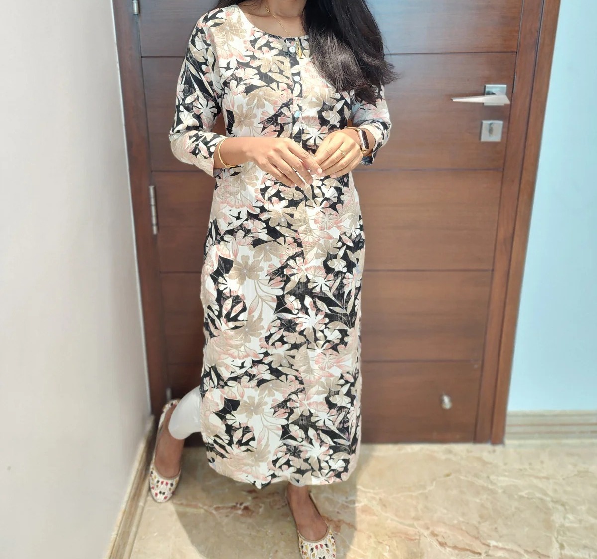 Anbarasi: Linen slup cotton straight cut kurti 